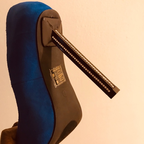 Stiletto heels - Picture 3 of 3